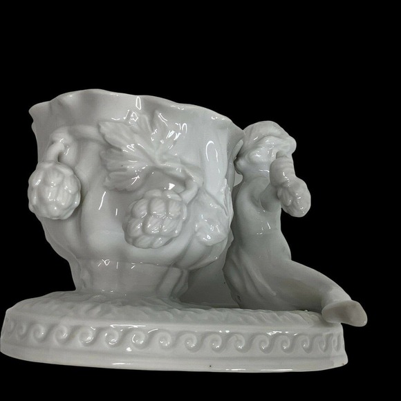 𝅺VINTAGE TA Japan‎ Cherub Fruit Porcelain Compote Dish - Picture 6 of 8